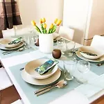 Vip Mini Resort,private Parking & Balcony Appartement Boedapest