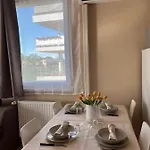 Vip Mini Resort,private Parking & Balcony Appartement Boedapest