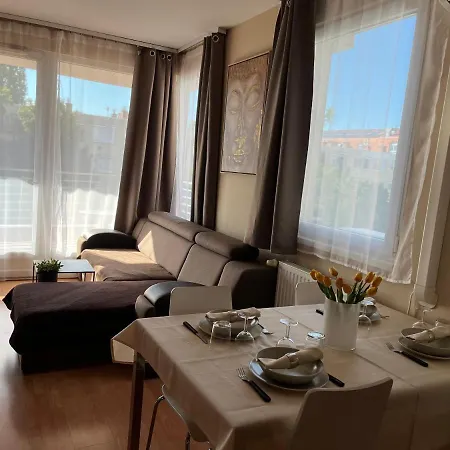 Vip Mini Resort,private Parking & Balcony *