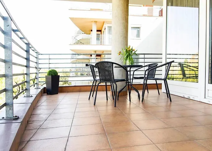 Vip Mini Resort,private Parking & Balcony Lägenhet *