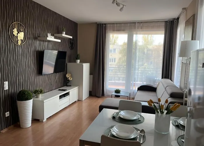 Vip Mini Resort,private Parking & Balcony * Budapesta