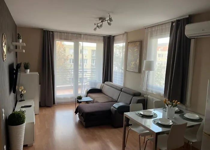 Vip Mini Resort,private Parking & Balcony Lägenhet *