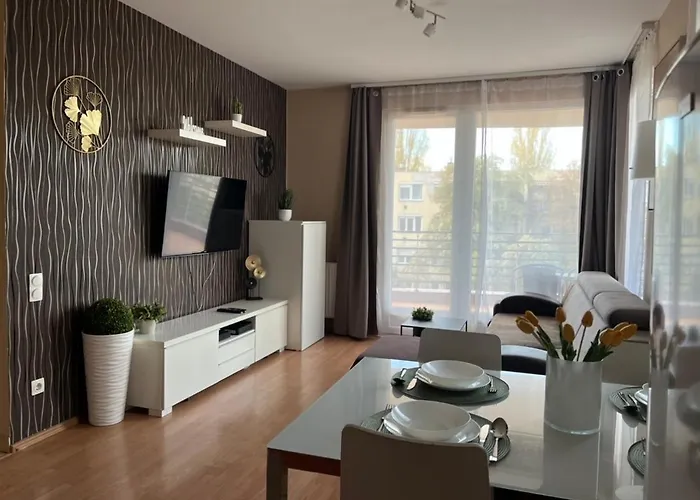 Lägenhet Vip Mini Resort,private Parking & Balcony