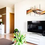 Vip Mini Resort,private Parking & Balcony Daire