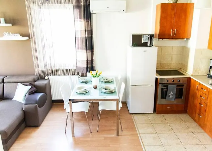 Vip Mini Resort,private Parking & Balcony 아파트