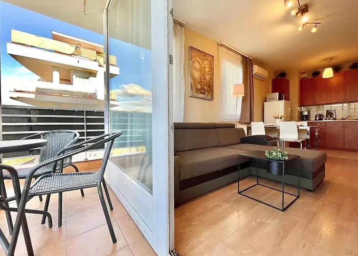 Vip Mini Resort,private Parking & Balcony 아파트 *