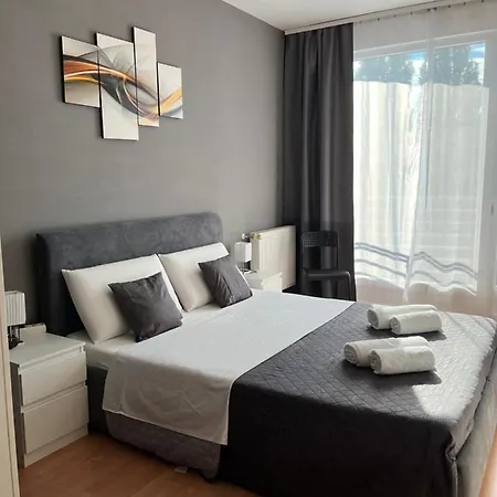 Apartament Vip Mini Resort,private Parking & Balcony Budapeszt